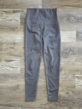 BEYOND YOGA Heather Rib High Waisted Midi Legging Size Small